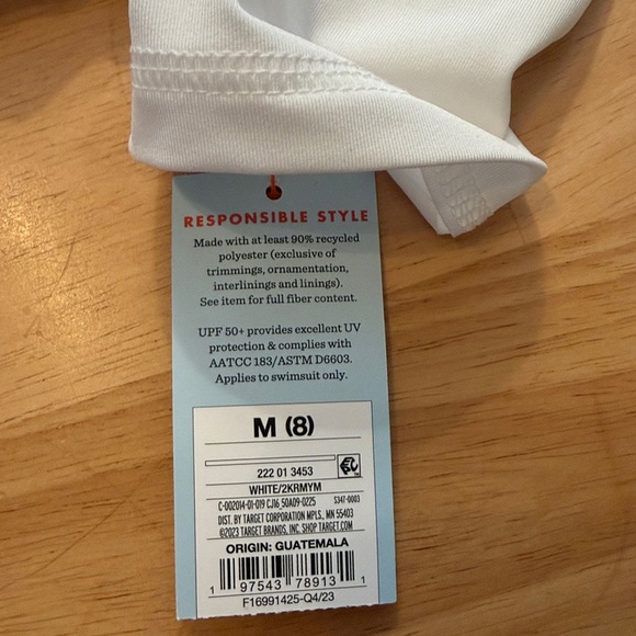 Cat & Jack Rashguard - Picture 2 of 3